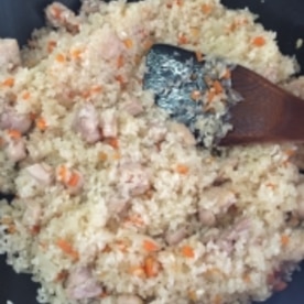 炊飯器で チキンピラフ レシピ 作り方 By きのこのみみ 楽天レシピ